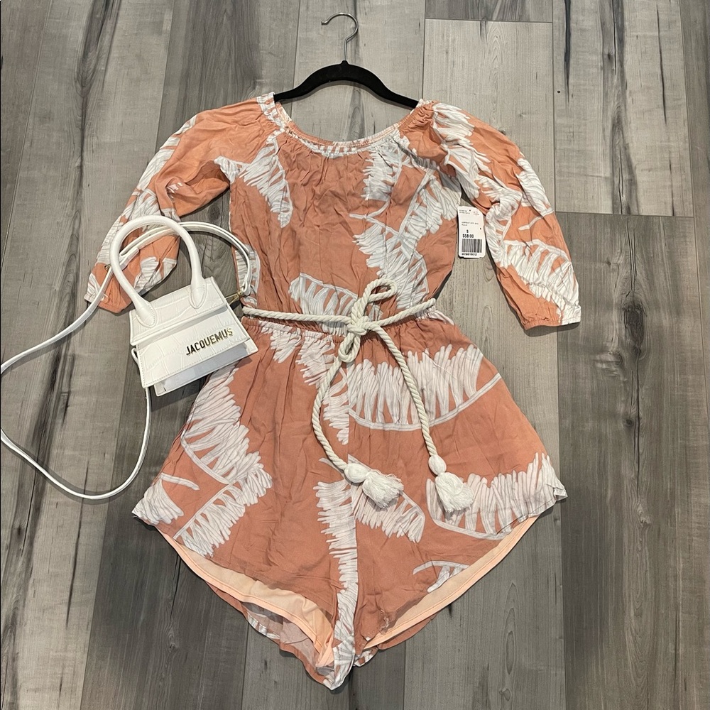 Reverse -Off-The-Shoulder Jungle Fever Romper